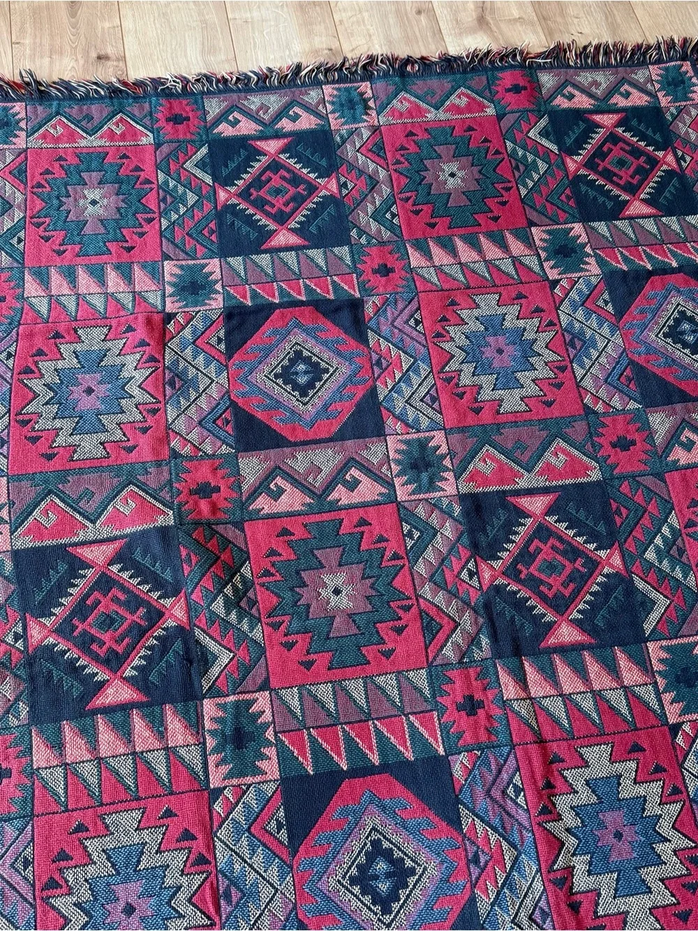 Vintage Goodwin Weavers throw blanket